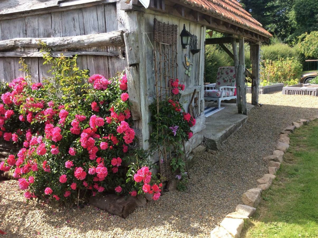 Maison Mai Or La Petite Maison Mai Or La Petite Grange Or All Three La Chapelle-Urée Buitenkant foto